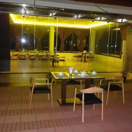 Virati Hotel Rangun Zewnętrze zdjęcie