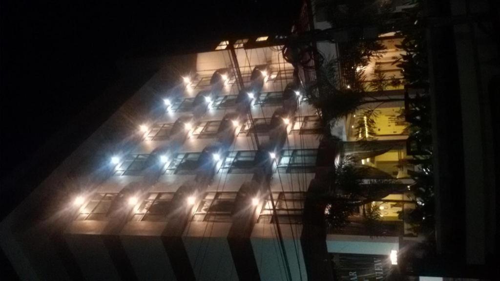 Virati Hotel Rangun Zewnętrze zdjęcie