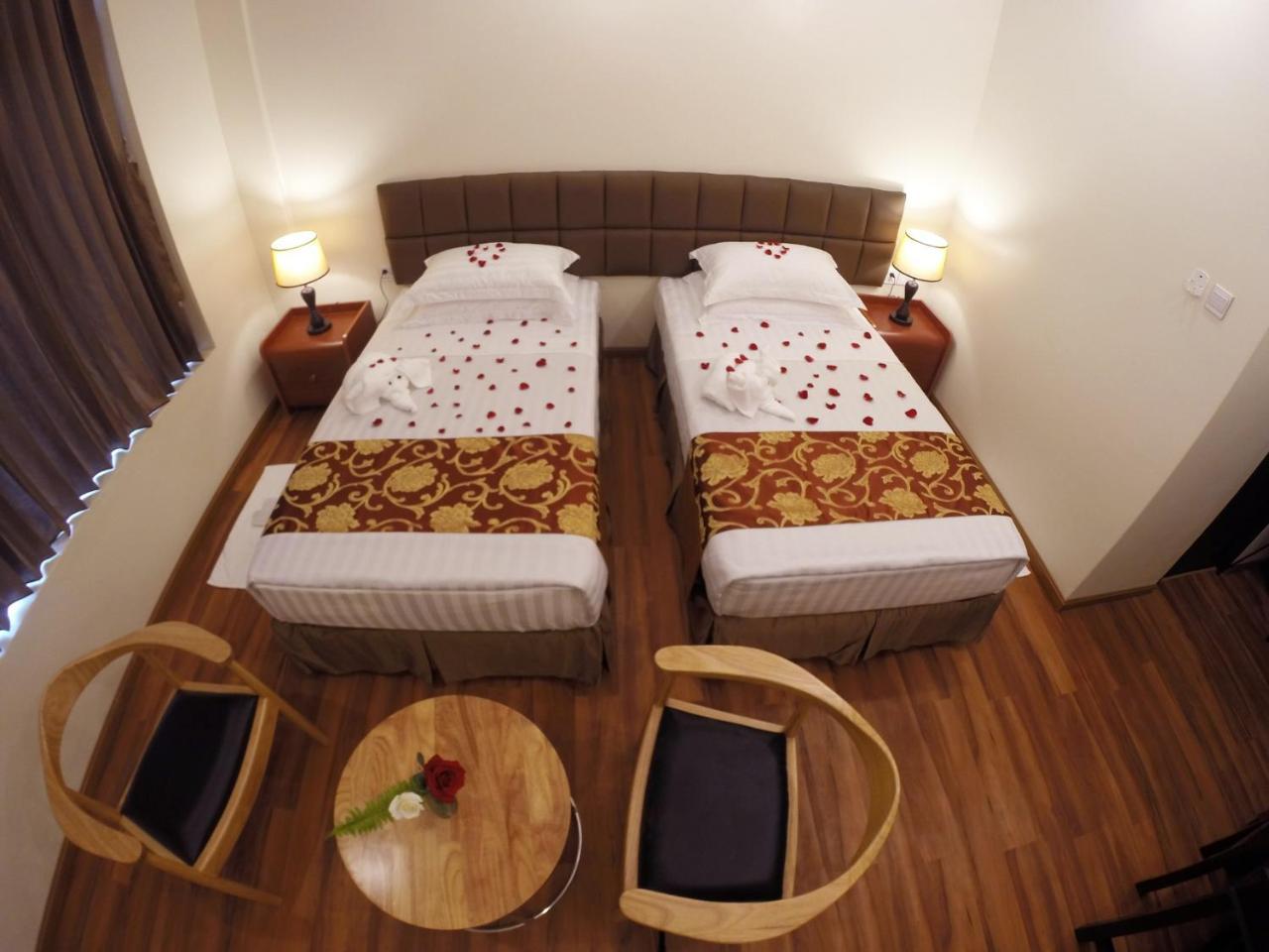 Virati Hotel Rangun Zewnętrze zdjęcie