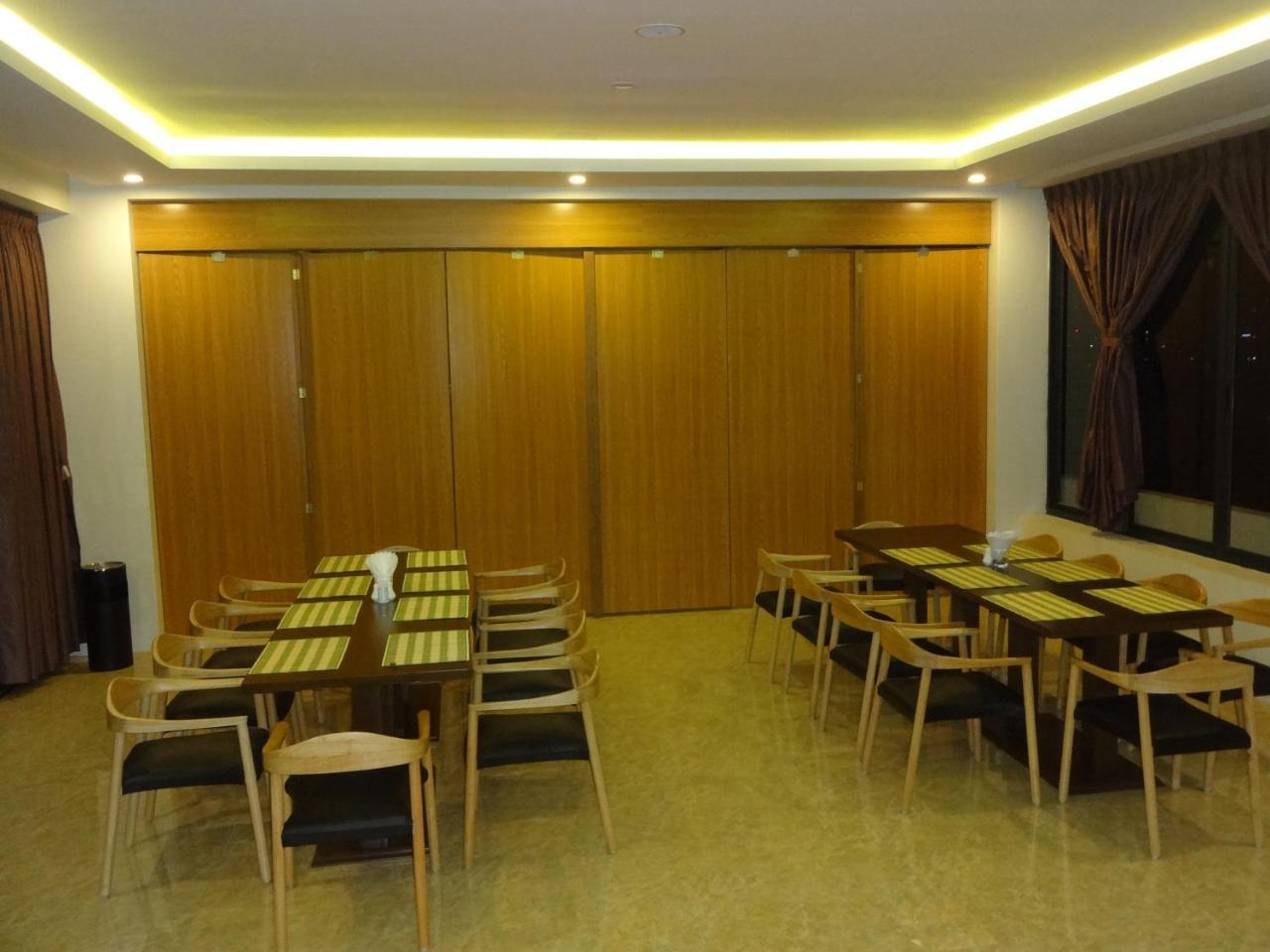 Virati Hotel Rangun Zewnętrze zdjęcie