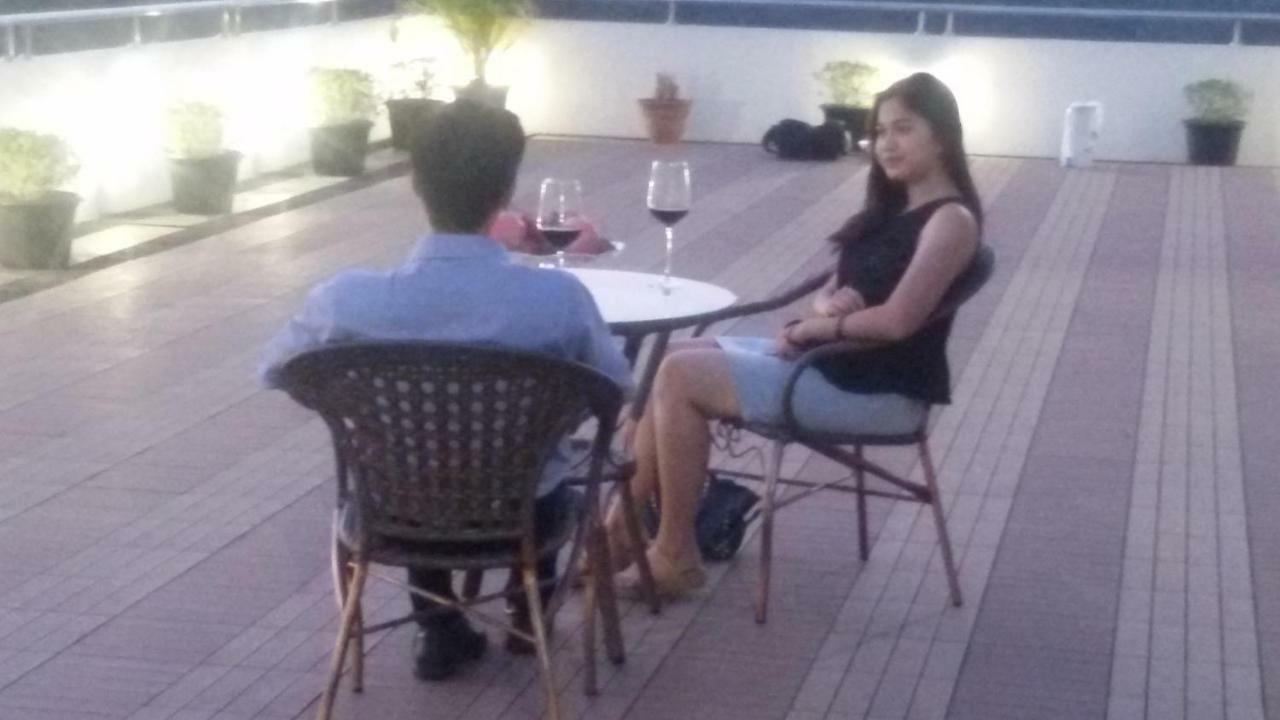 Virati Hotel Rangun Zewnętrze zdjęcie